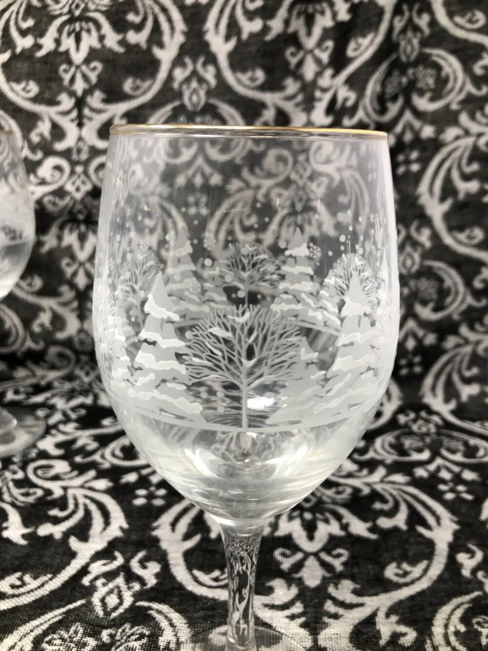 Arby’s Christmas Winter Wonderland Libbey / Lynn’s China Wine Glasses – Set of 1
